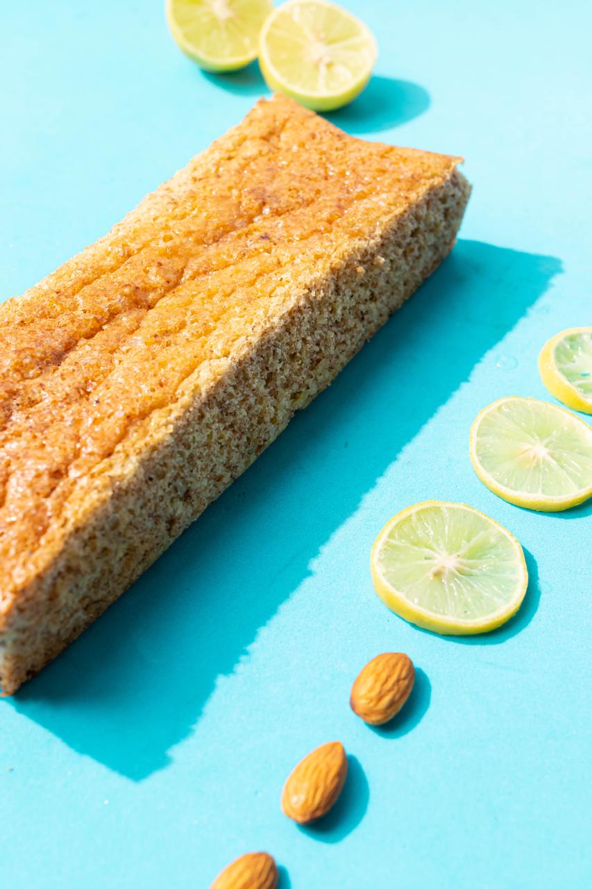 Lemon cake with almond flour (جلوتن فري)كيكة الليمون ودقيق اللوز no