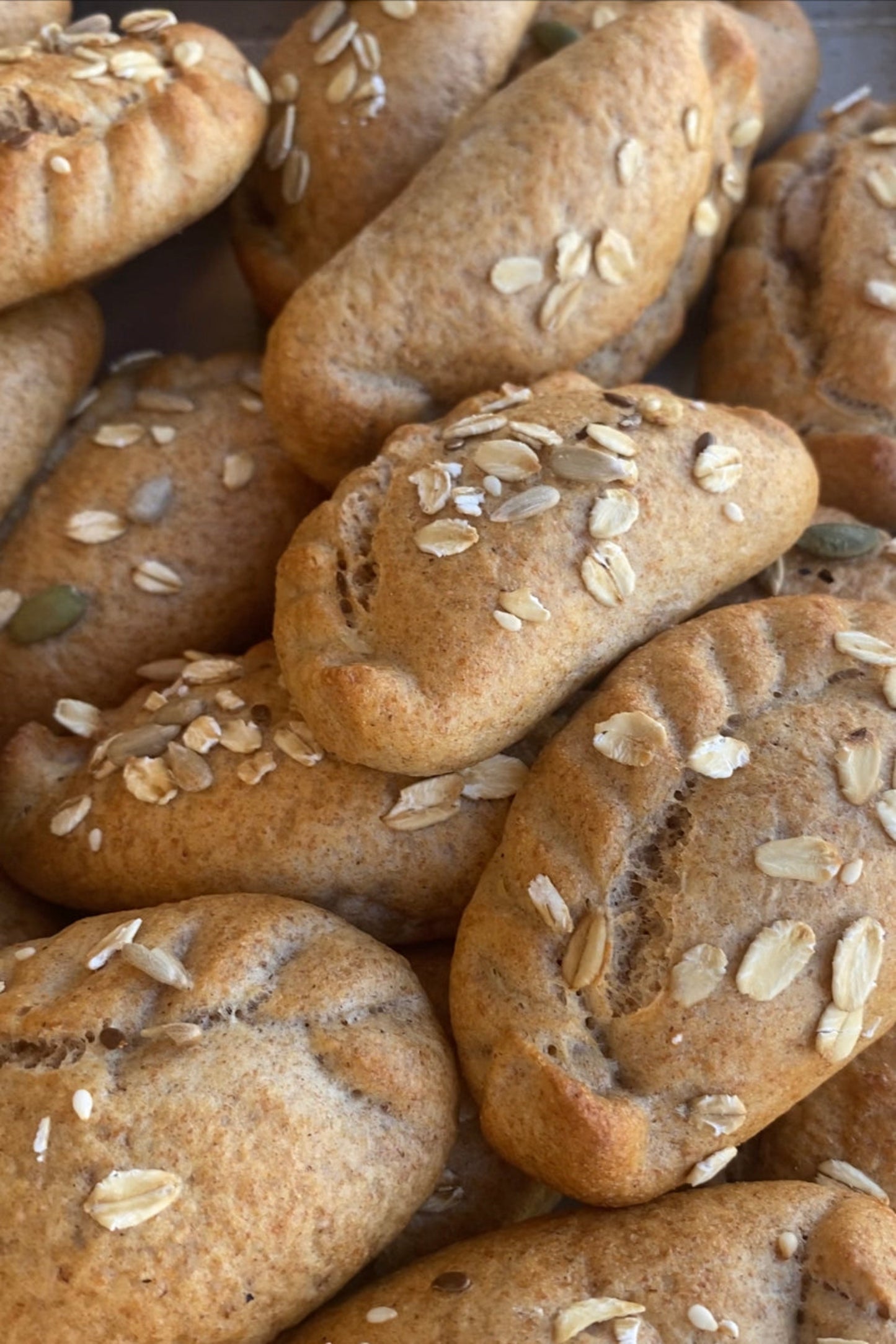 Cheese pies (whole wheat flour) ( 6 pieces) فطائر الجبنة بدقيق القمح الكامل