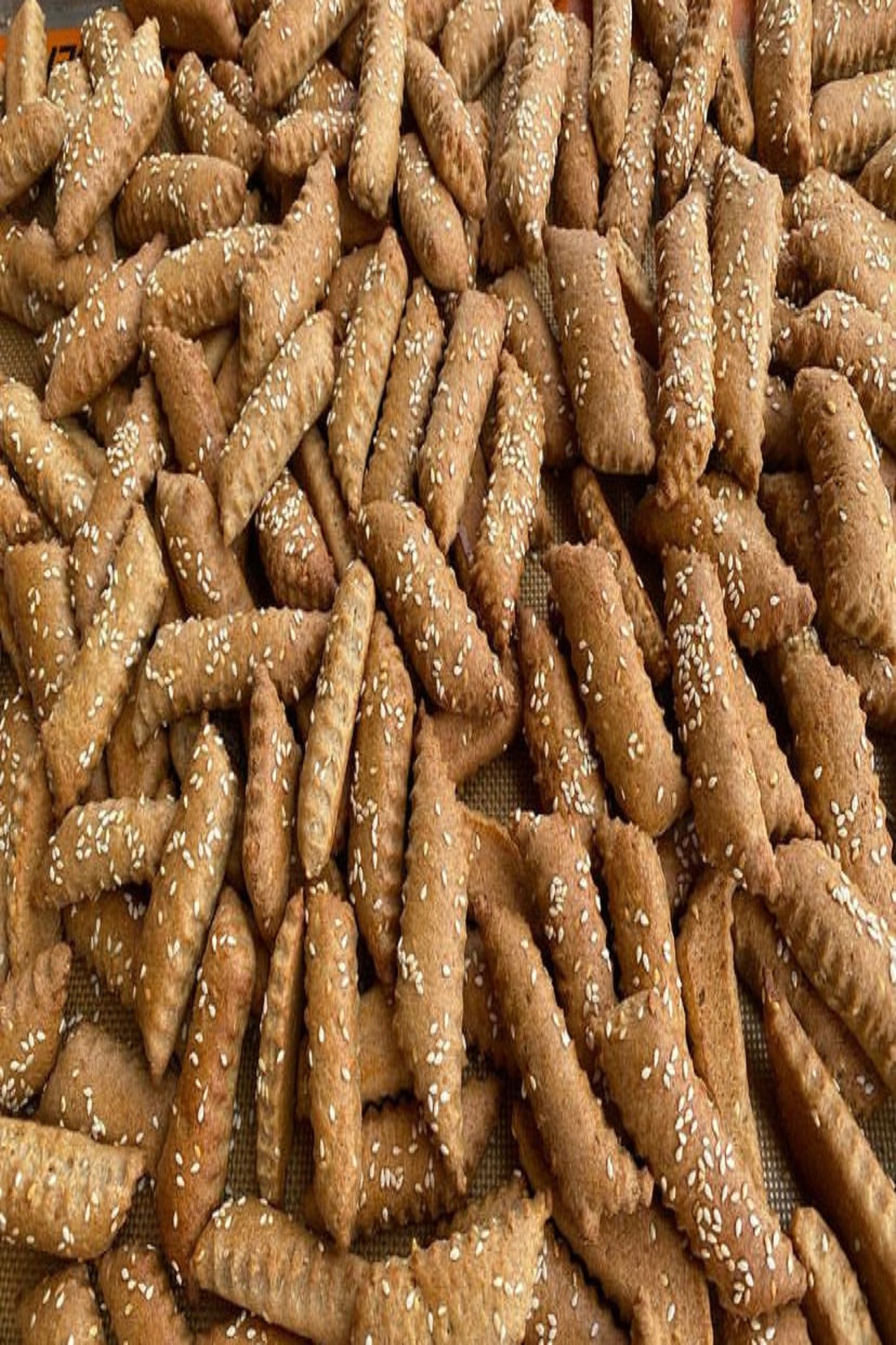Falahy soft crackers - whole wheat flour القراقيش الفلاحي بدقيق القمح الكامل