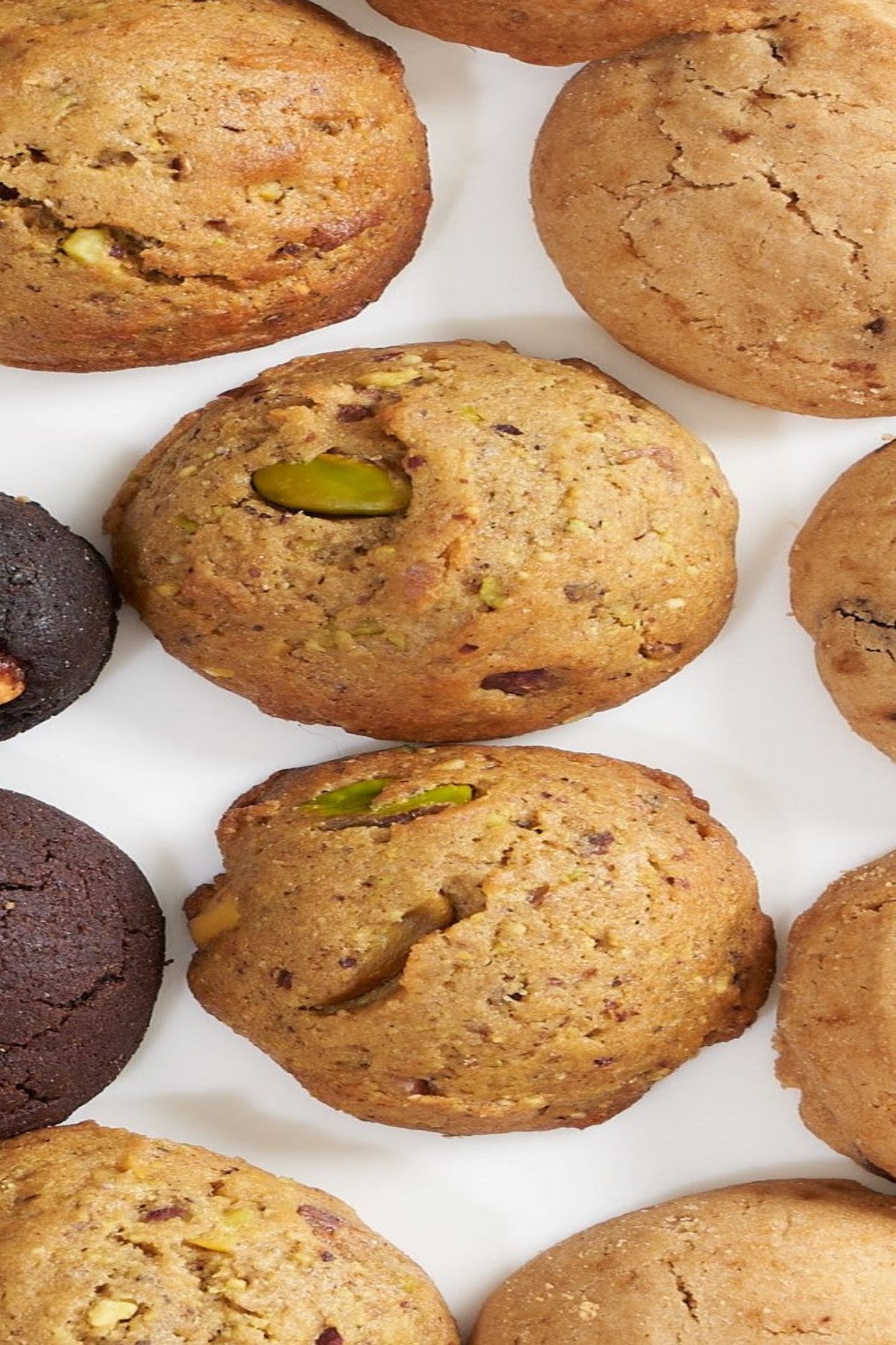 Pistachio cookies with brown rice flour (جلوتن فري) كوكيز الفستق بدقيق الارز البني والفستق