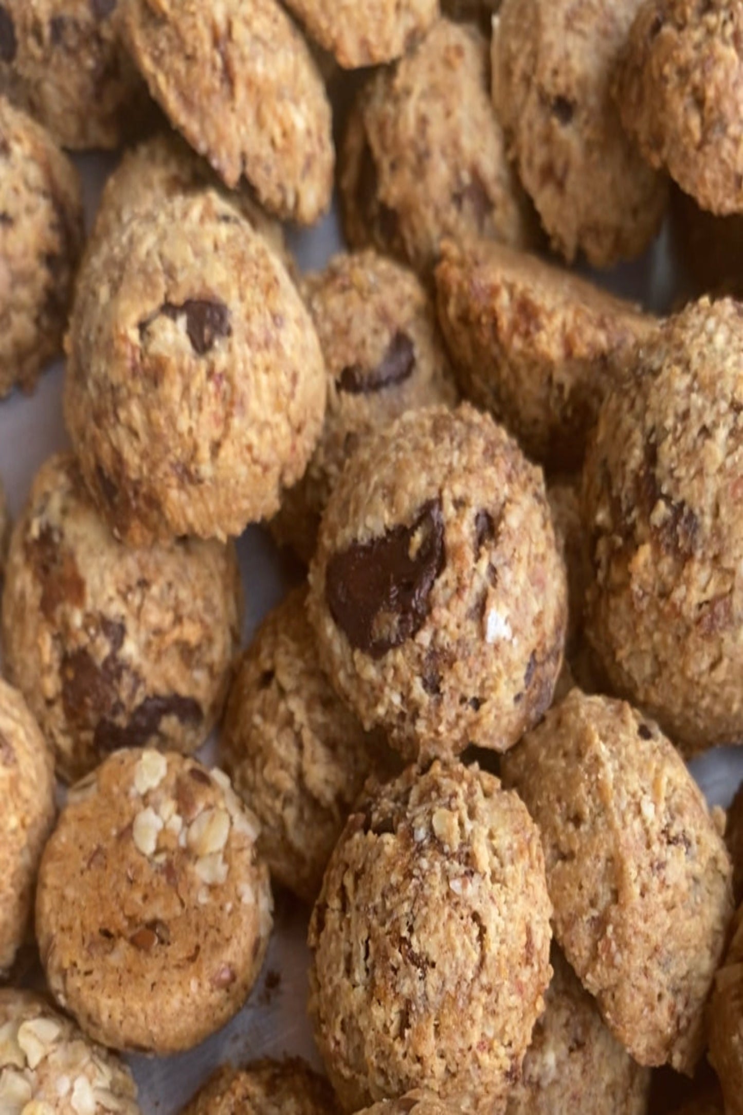 Chocolate chips oats cookies   كوكيز الشوفان وحبوب الشيكولاتة