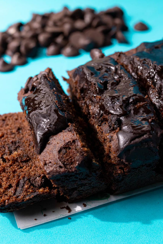 كيك الشوكولاته Triple chocolate cake