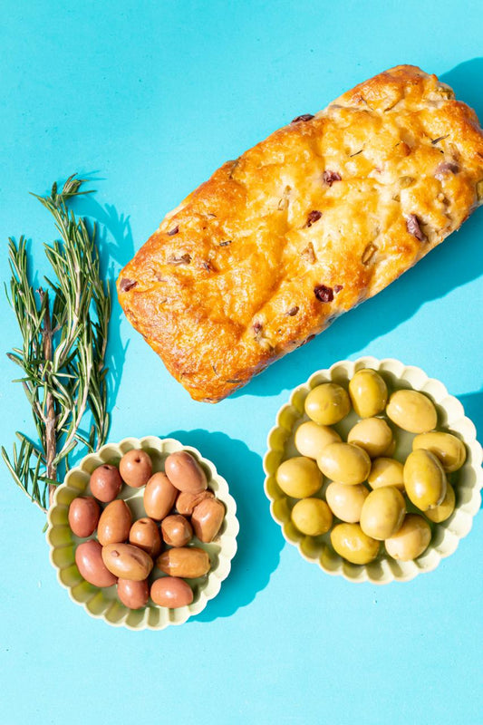 Gluten free toast with olives and rosemary - lactose free توست دقیق جلوتین فرى بالروز مارى والزيتون - لاكتوز فري