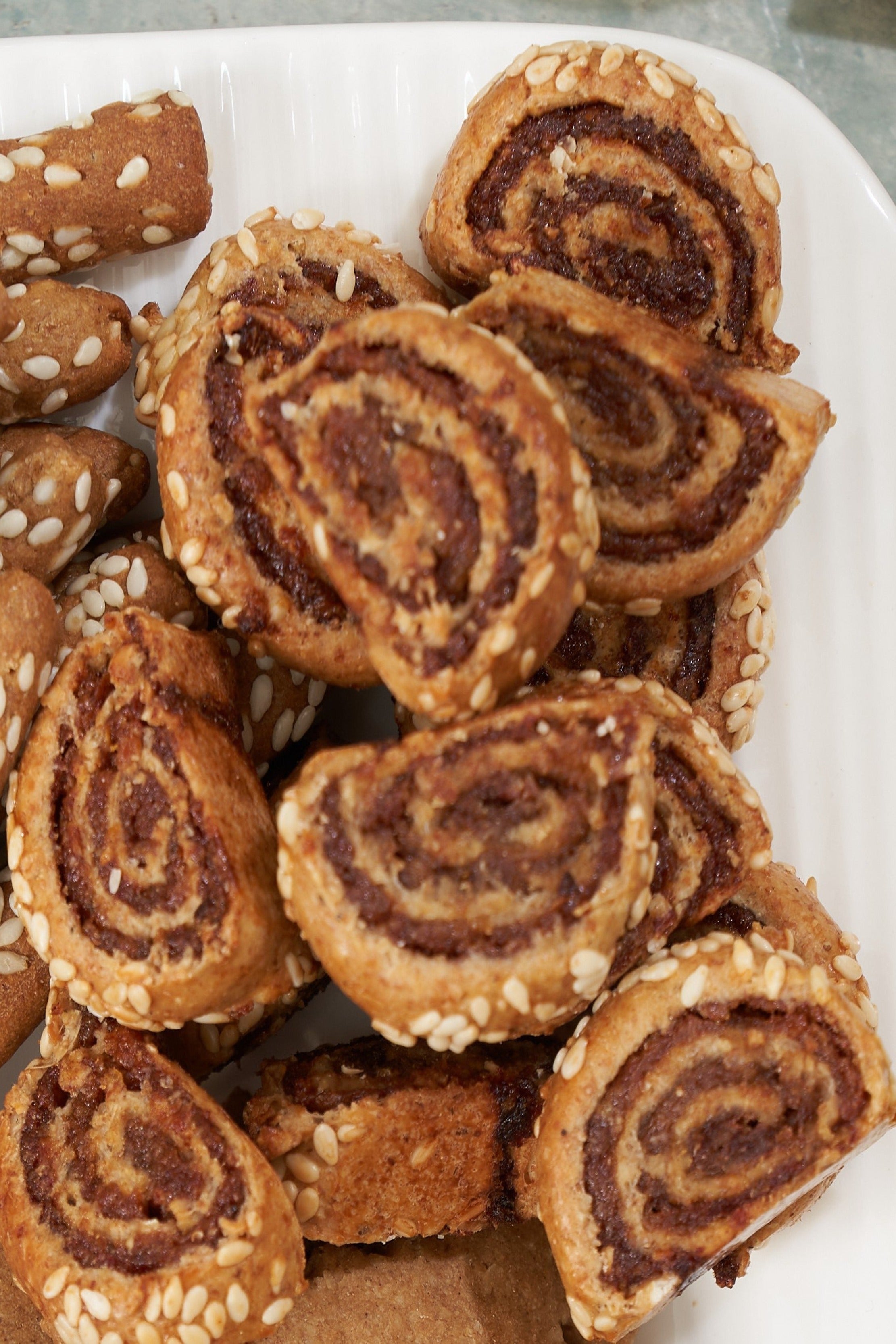 Date biscuits with oats & whole wheat منين الشوفان ودقيق القمح الكامل ...
